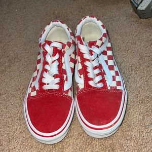 Vans Old Skool. Red checkered. Size 4.5M/6.0W